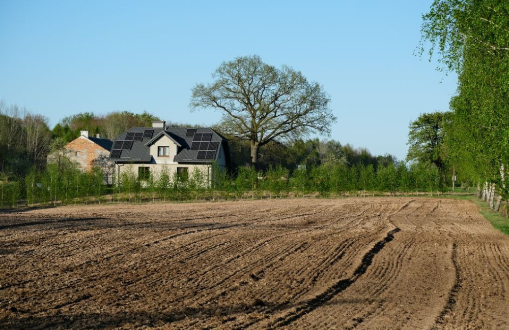 Wat kost het stoppen van de salderingsregeling in 2027 bij 10 zonnepanelen